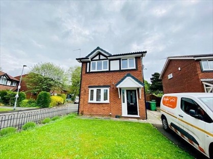 3 Bed Detached House, Wilderswood Close, M20