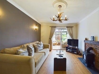 3 Bed Semi-Detached House, Bradley Lane, PR7