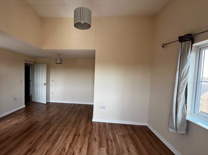 2 Bed Flat, Millwater House, SN3