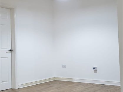 2 Bed Flat, Wood Street, OL6