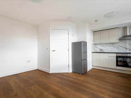 Studio Flat, Rubens House, N3