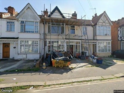 2 Bed Flat, Hounslow, TW3