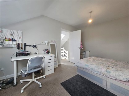 2 Bed Flat, Finsbury Park Road, N4