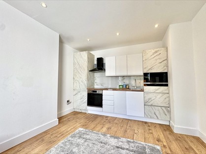 1 Bed Flat, London, NW4
