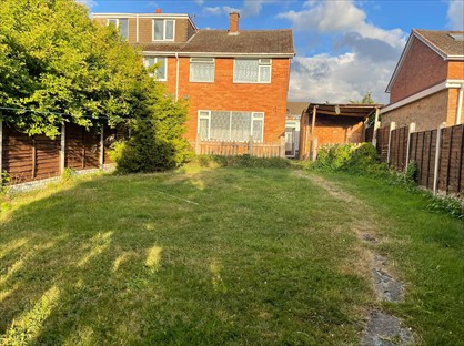 4 Bed Semi-Detached House, Longmeadow Road, WS5