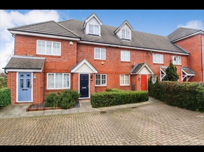 3 Bed Terraced House, Ellington Road, MK42