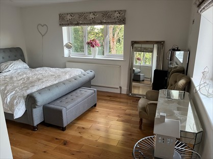 Room in a Shared House, Manor Road, RH2
