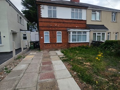 3 Bed Semi-Detached House, Bunkers Hill Lane, WV14