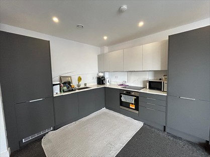 1 Bed Flat, Dover Court, UB2