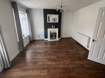 3 Bed Flat, Parkfield Road, B46