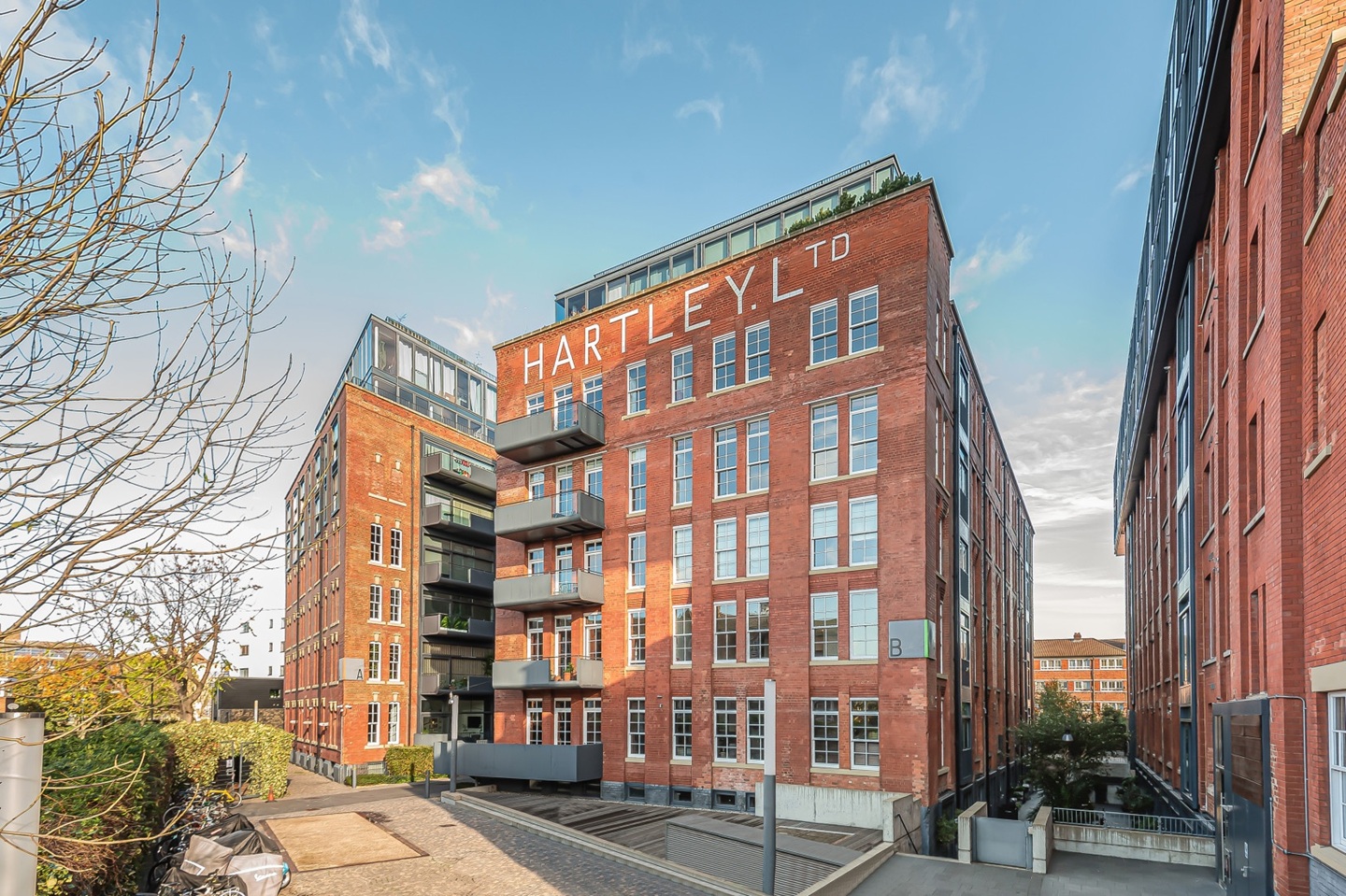 Room in a Shared Flat, The Jam Factory, SE1, N1 7GU