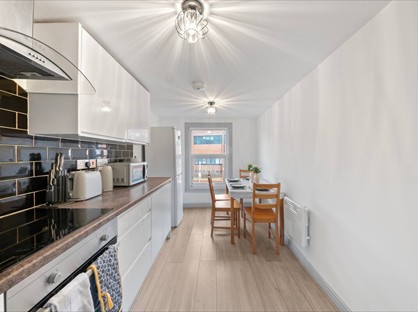 2 Bed Flat, Castle Street, RG1