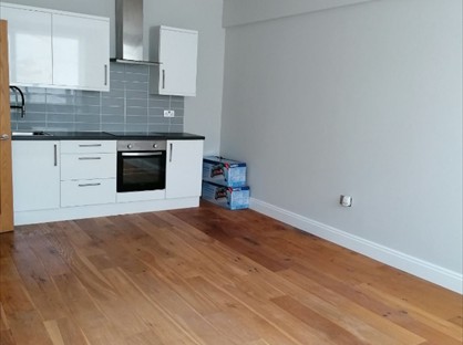 1 Bed Flat, Nazeing Road, EN9