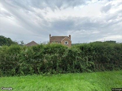 5 Bed Detached House, Ivy Cottage, SO50