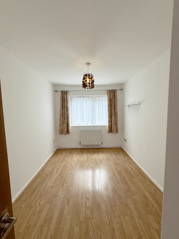 2 Bed Flat, Highbury Quadrant, N5 photo 5