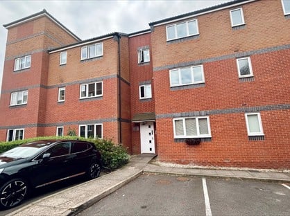 2 Bed Flat, Peel Drive, B77