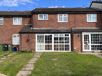 3 Bed Terraced House, Burton Close, LE2