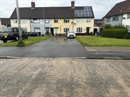 Room in a Shared House, Paxton Road, L36