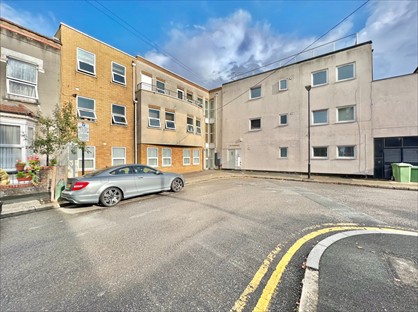 2 Bed Flat, Maitland Road, E15