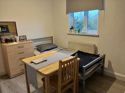 Studio Flat, High Street, UB7