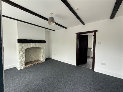 2 Bed Terraced House, Ainsworth Cottage, PR4