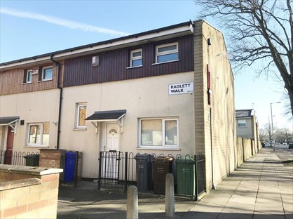3 Bed End Terrace, Radlett Walk, M13