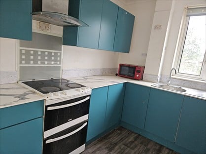 4 Bed Semi-Detached House, Waring Road, NR5