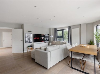 2 Bed Flat, Ilderton Road, SE16