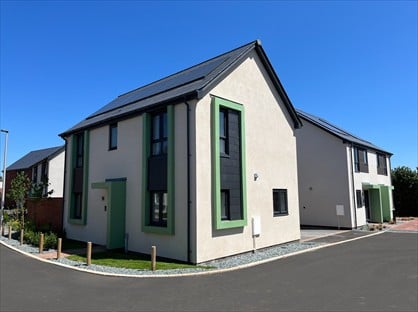 3 Bed Detached House, Bayley Place, EX1