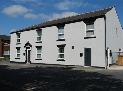 1 Bed Flat, Middleton Road, OL2