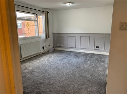 1 Bed Maisonette, Burgett Road, SL1