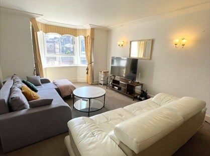 Room in a Shared Flat, Sovereign Court, W8