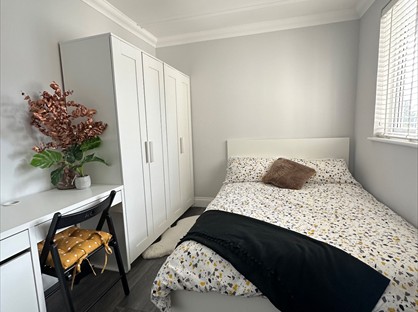 Room in a Shared Flat, Westbury Terrace, RM14