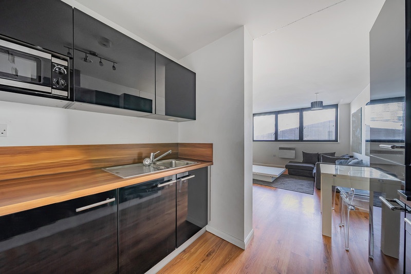 Additional image 3 of 2 Bed Flat, Mann Island, L3, N1 7GU