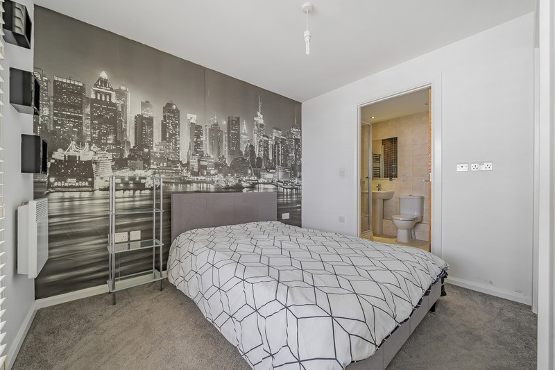 Additional image 5 of 2 Bed Flat, Mann Island, L3, N1 7GU