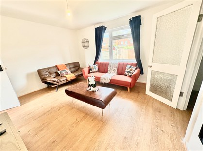 1 Bed Flat, Dunnock Road, E6