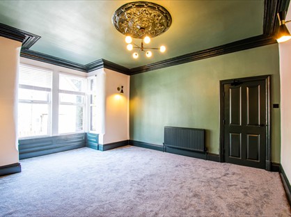 Room in a Shared House, Roundhay View, LS8