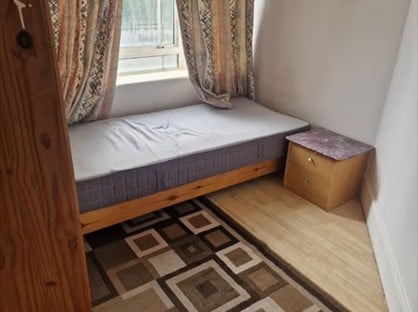 Room in a Shared Flat, East Street, IG11
