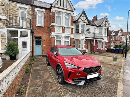 4 Bed Semi-Detached House, Dormers Wells Lane, UB1
