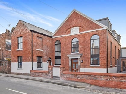 2 Bed Flat, Chapel Lane, WA4