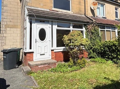 3 Bed Semi-Detached House, Oakdale Crescent, BD6