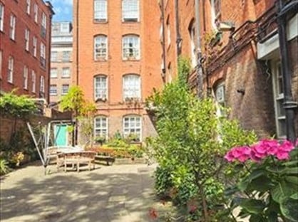 1 Bed Flat, Siddons Court, WC2E