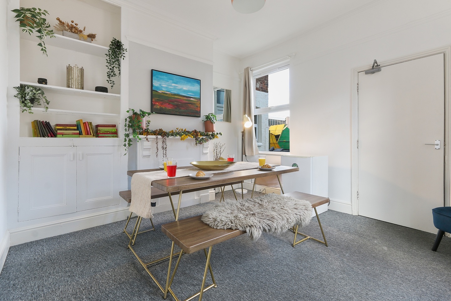 4 Bed Semi-Detached House, Bridge Grove, NG2, N1 7GU