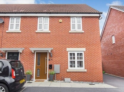 3 Bed Semi-Detached House, Baychester Road, CV4