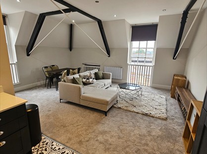 2 Bed Flat, Old Art School, B74