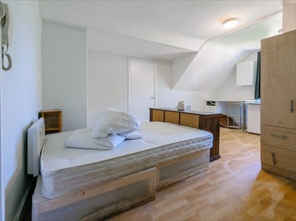 Studio Flat, Croydon Road, SE20