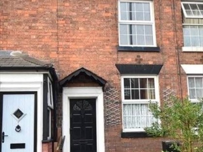 1 Bed Terraced House, Hanbury Road, WR9