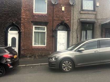 2 Bed Terraced House, Malby Street, OL1