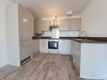 2 Bed Flat, Homa House, SK1