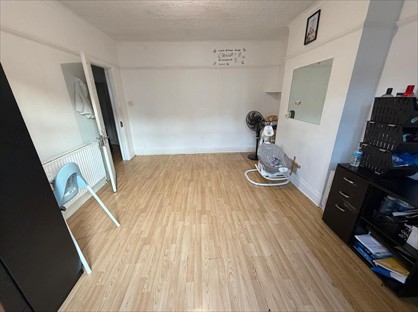 4 bed room for rent in Room in a Shared House, Elmwood Road, CR0